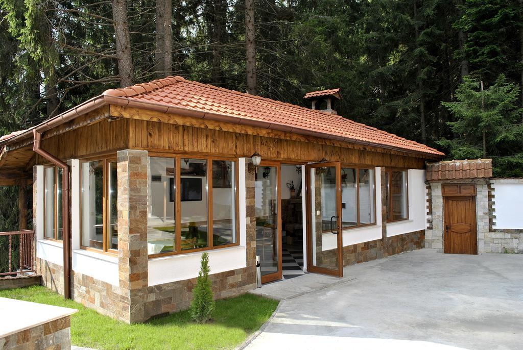 Ивелия Къща За Гости Dospat Exteriör bild
